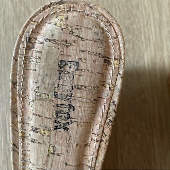 EasyFox woman’s Black patent Slide Sandals size 9 runs smaller wedge spring shoe - Picture 5 of 8